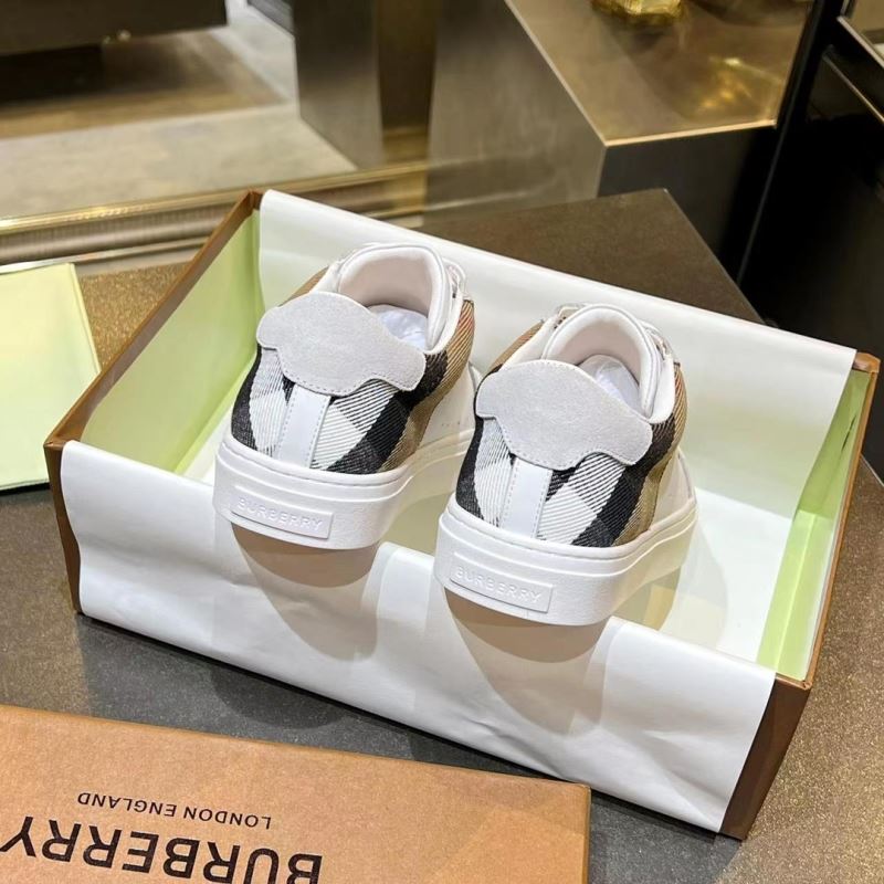 Burberry Low Shoes